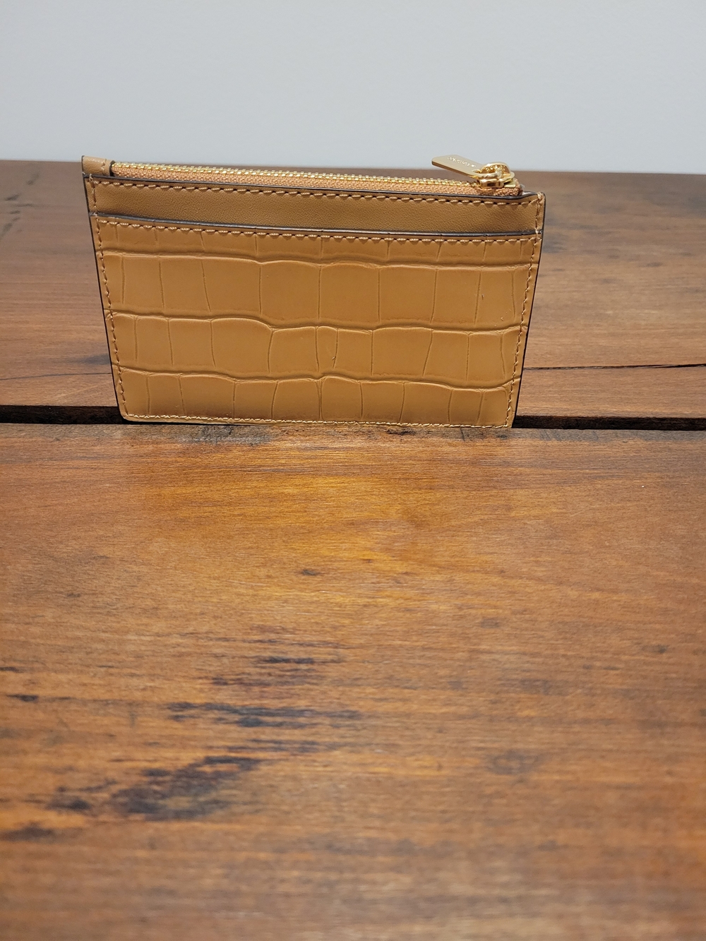 Michael Kors Jet Set Travel Crossbody Bag in Brown with Card Holder - Picture 7 of 7